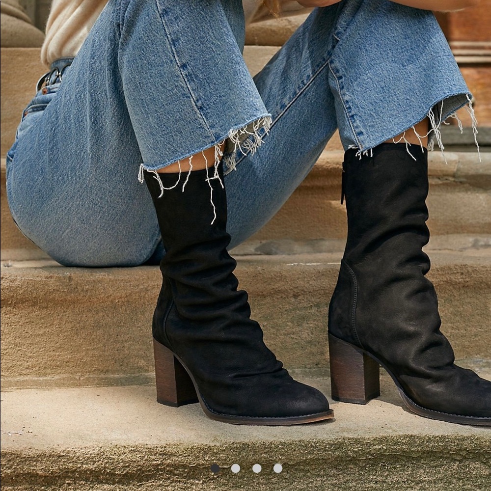 Elle block heel boot
